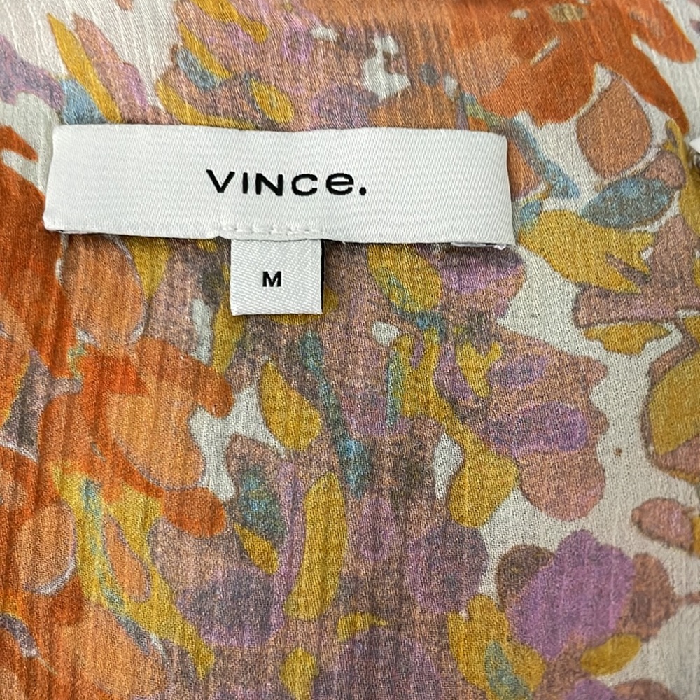 Vince Garden Textured Printed Top size M - Picture 9 of 12